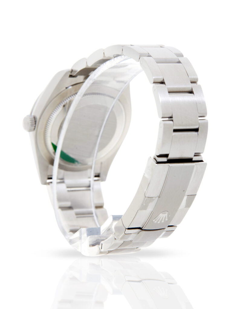Rolex Oyster Perpetual 34 124200 - image 2