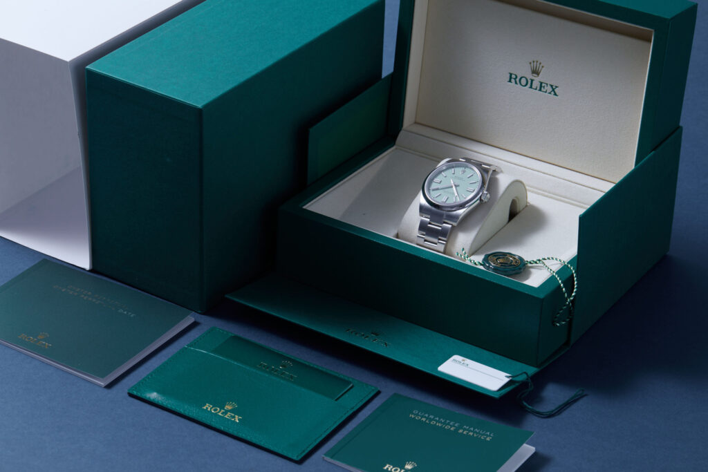 Rolex Oyster Perpetual 41 134300 - image 5