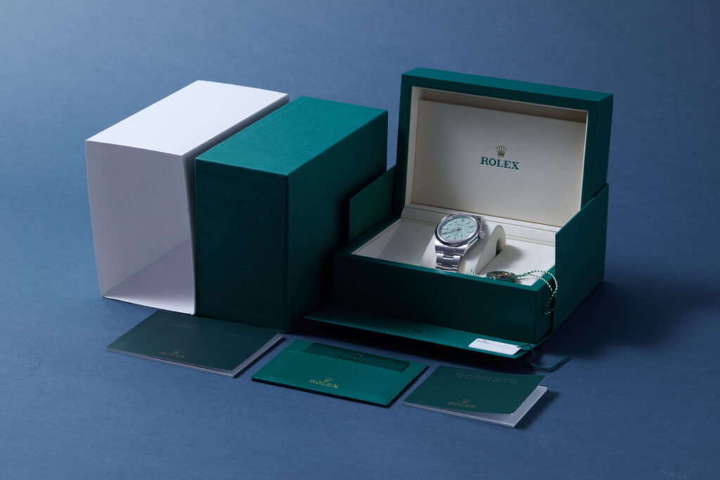 Rolex Oyster Perpetual 41 134300 - image 6