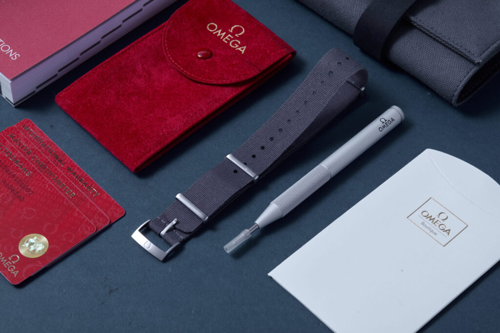 Omega Speedmaster Pilot 332.10.41.51.01.002 - image 6