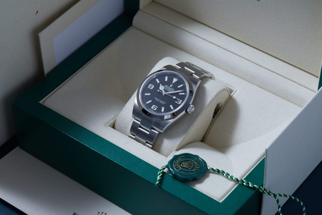Rolex Explorer 40 224270 - image 4
