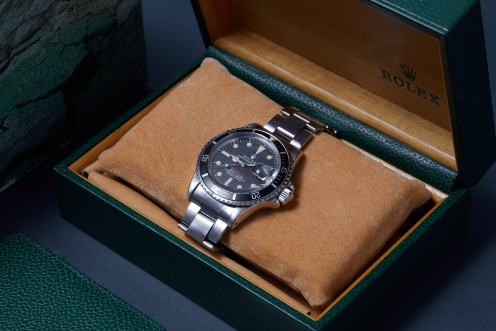 Rolex Submariner Date 1680 - image 5