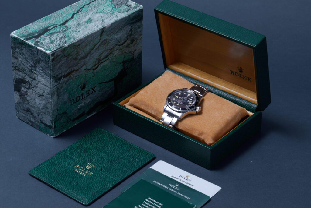 Rolex Submariner Date 1680 - image 6