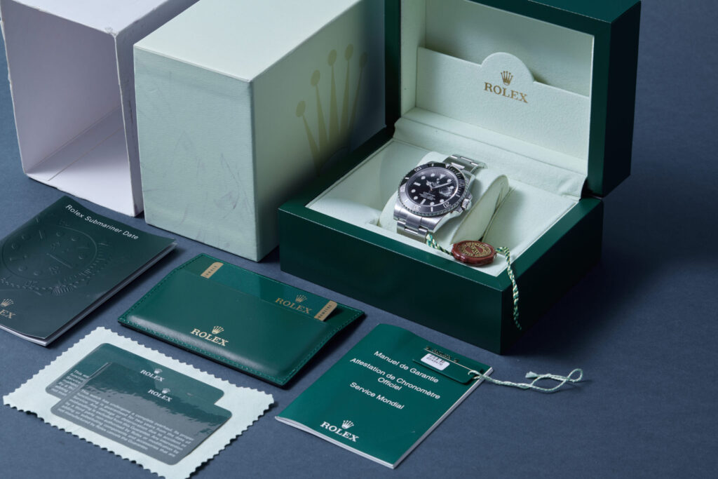 Rolex Submariner Date 116610LN - image 5