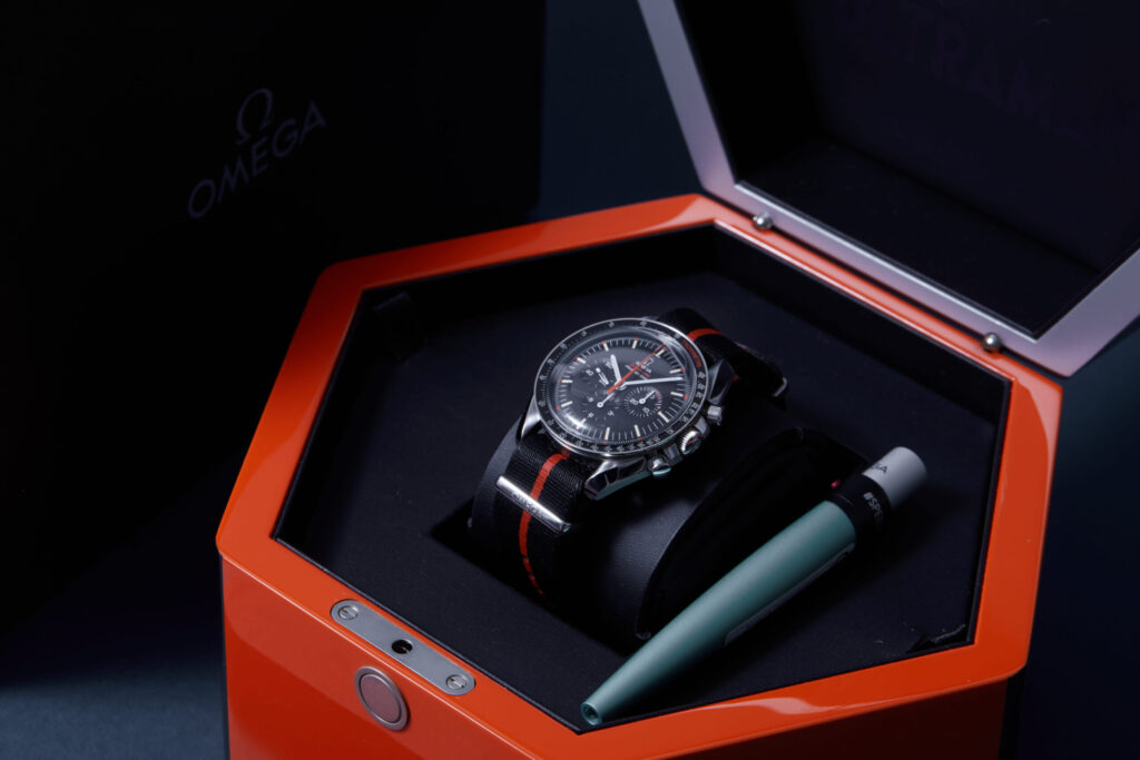 Omega Speedmaster Moonwatch 311.12.42.30.01.001 ‘Ultraman’ - image 4