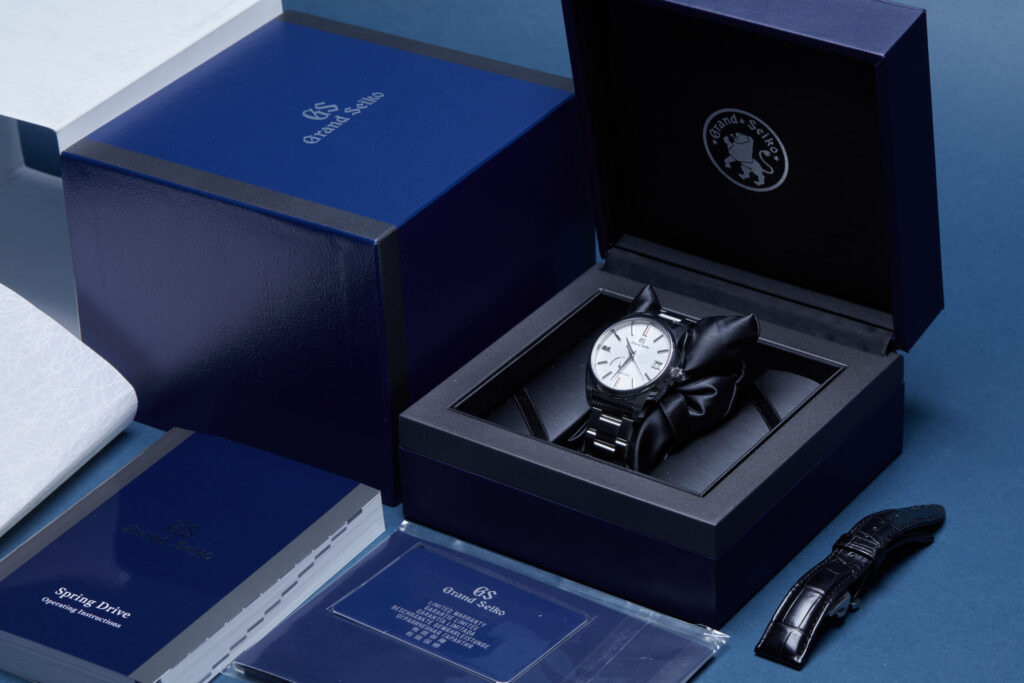 Grand Seiko Spring Drive SBGA465 'Kira-Zuri' - image 5