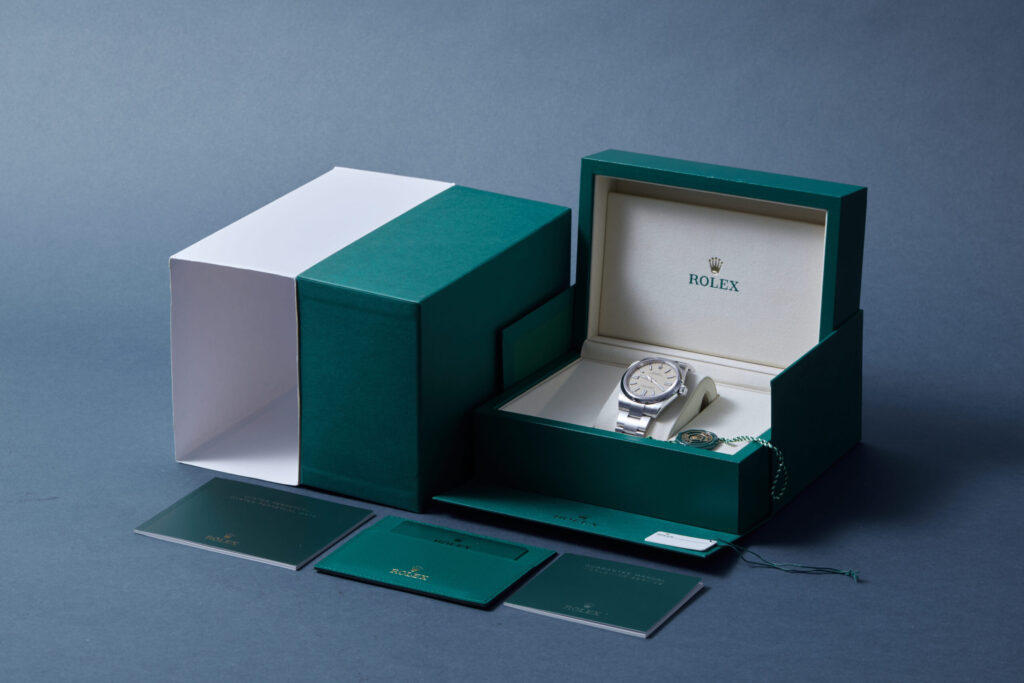Rolex Oyster Perpetual 41 134300 - image 6