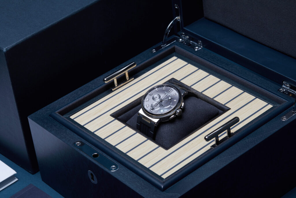 Breguet Marine Chronograph 5527TI/G2/5WV - image 4