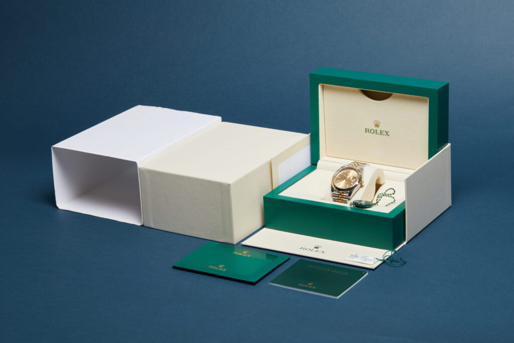 Rolex Datejust 41 126303 - image 5