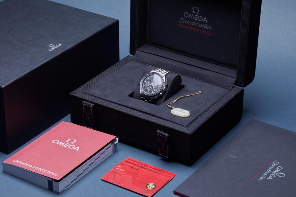 Omega Speedmaster Moonwatch 310.30.42.50.01.001 - image 5