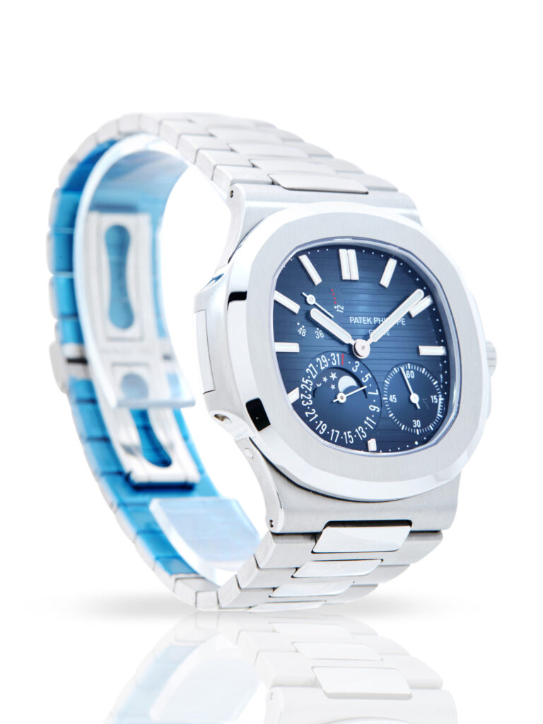 Patek Philippe Nautilus 5712/1A-001 - image 1