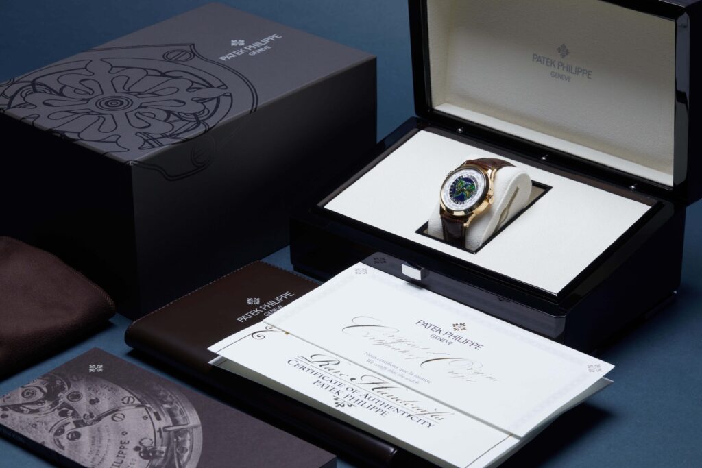 Patek Philippe World Time 5231J-001 - image 5
