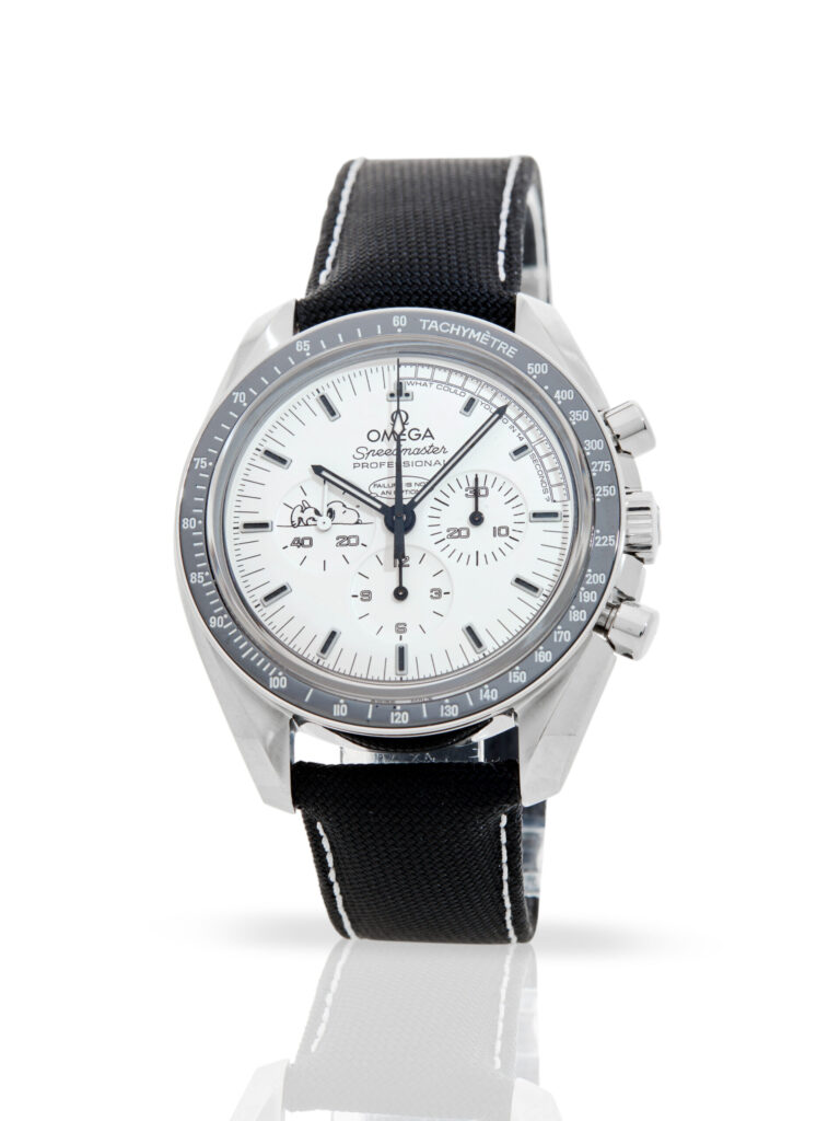 Omega Speedmaster Snoopy 311.32.42.30.04.003