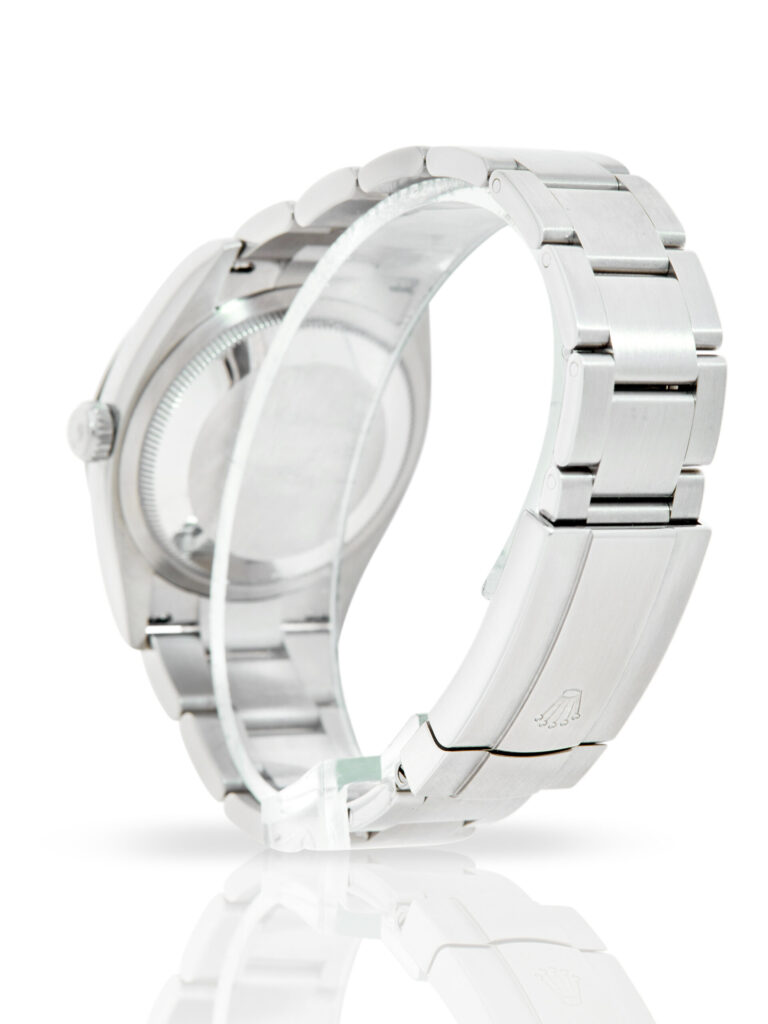 Rolex Oyster Perpetual 36 126000 - image 2