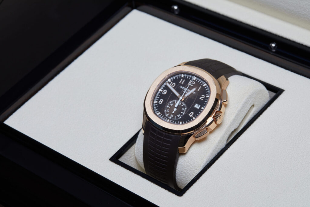 Patek Philippe Aquanaut 5968R-001 - image 4
