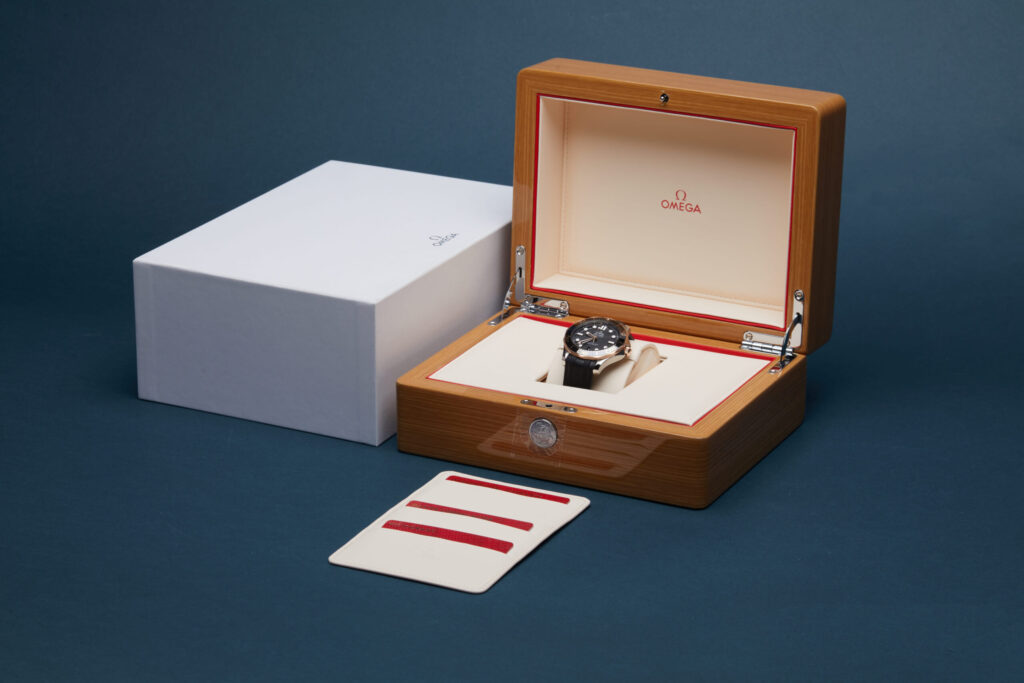 Omega Seamaster Diver 300M 210.22.42.20.01.002 - image 6