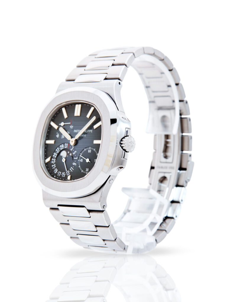 Patek Philippe Nautilus 5712/1A-001 - image 0