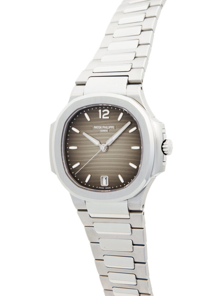 Patek Philippe Nautilus 7118/1A-011 - image 0