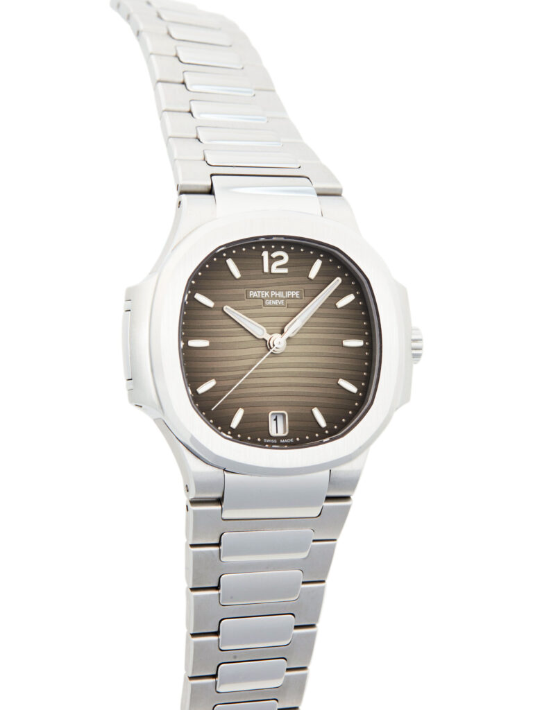 Patek Philippe Nautilus 7118/1A-011 - image 0